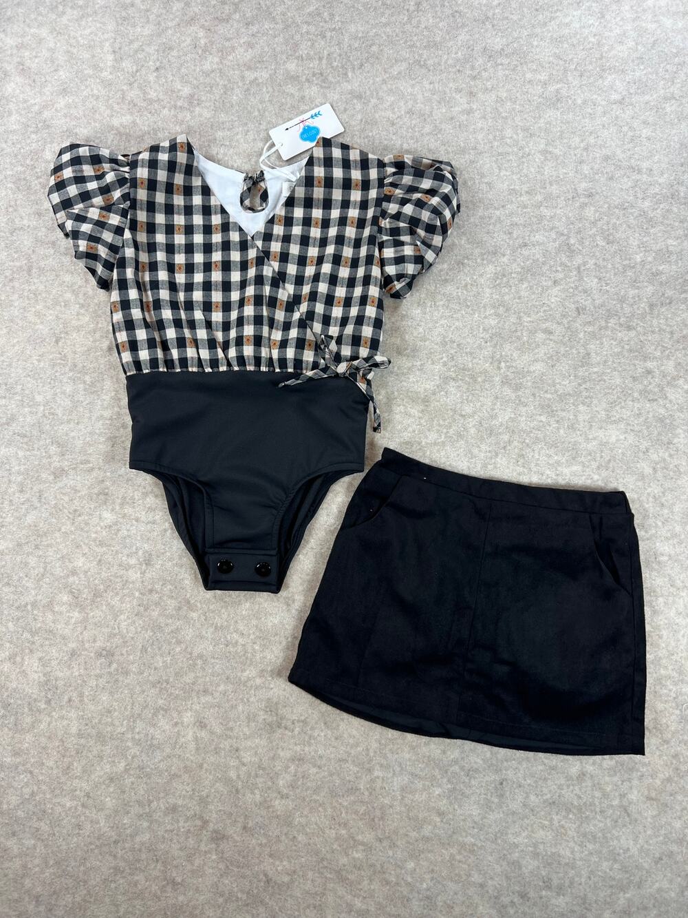 Evie's Closet Black Tan Plaid Bodysuit Suede Skirt Girls Size 6 NEW